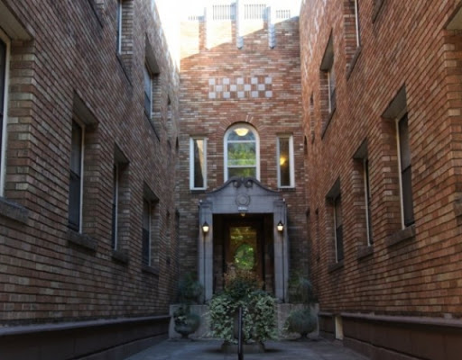 Property Management Company «C & R Real Estate», reviews and photos, 9400 SW Barnes Rd #400, Portland, OR 97225, USA