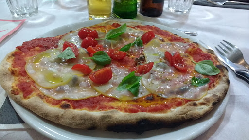 Arribabà in Sarzana, Provincia della Spezia
