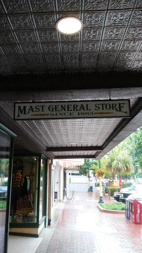 General Store «Mast General Store Columbia», reviews and photos, 1601 Main St, Columbia, SC 29201, USA