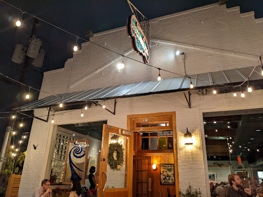Restaurants with live music Raleigh