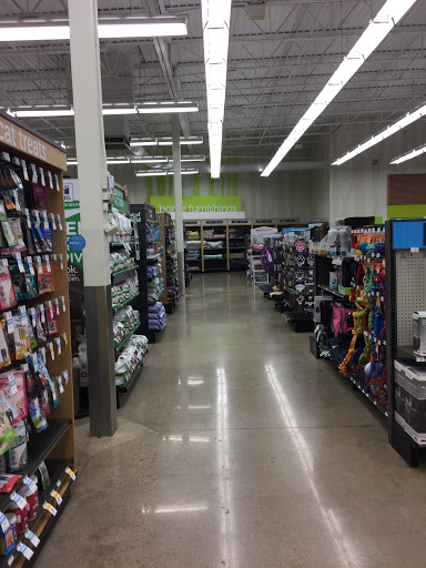 Pet Supply Store «Petco Animal Supplies», reviews and photos, 5601 Brodie Ln, Sunset Valley, TX 78745, USA