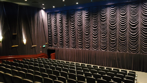 Majestic Bay Theaters