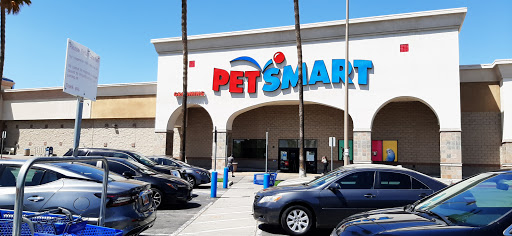 PetSmart, 24965 Pico Canyon Rd, Stevenson Ranch, CA 91381, USA, 
