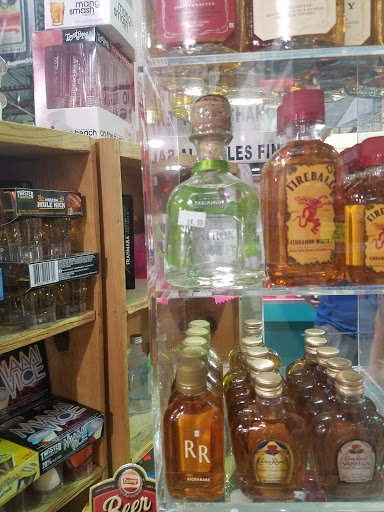 Liquor Store «Holiday Depot Liquor», reviews and photos, 6520 Randol Mill Rd, Fort Worth, TX 76112, USA