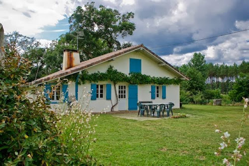 Lodge Gîte Costecam : Meublé de vacances en campagne proche Mont de Marsan dans Les Landes de Gascogne Geloux