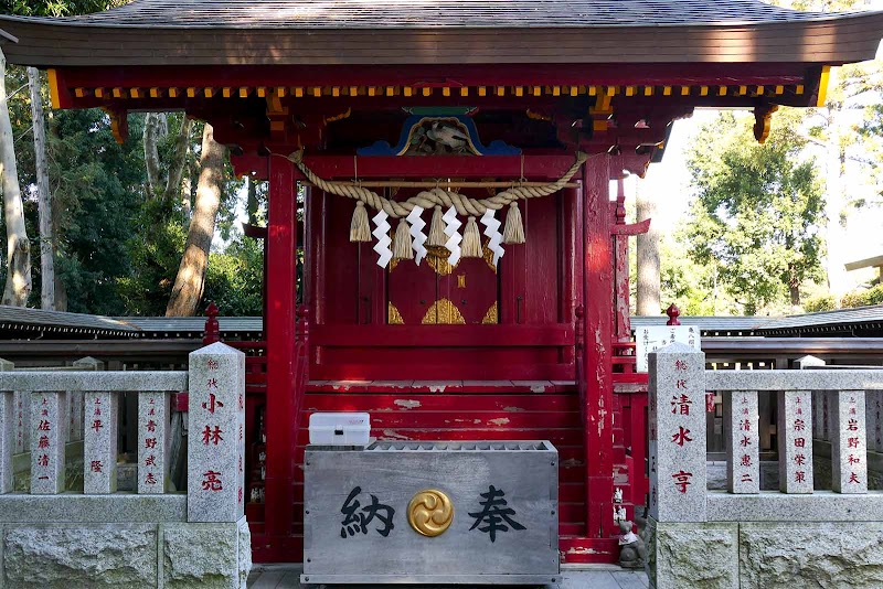 亀八招福稲荷神社