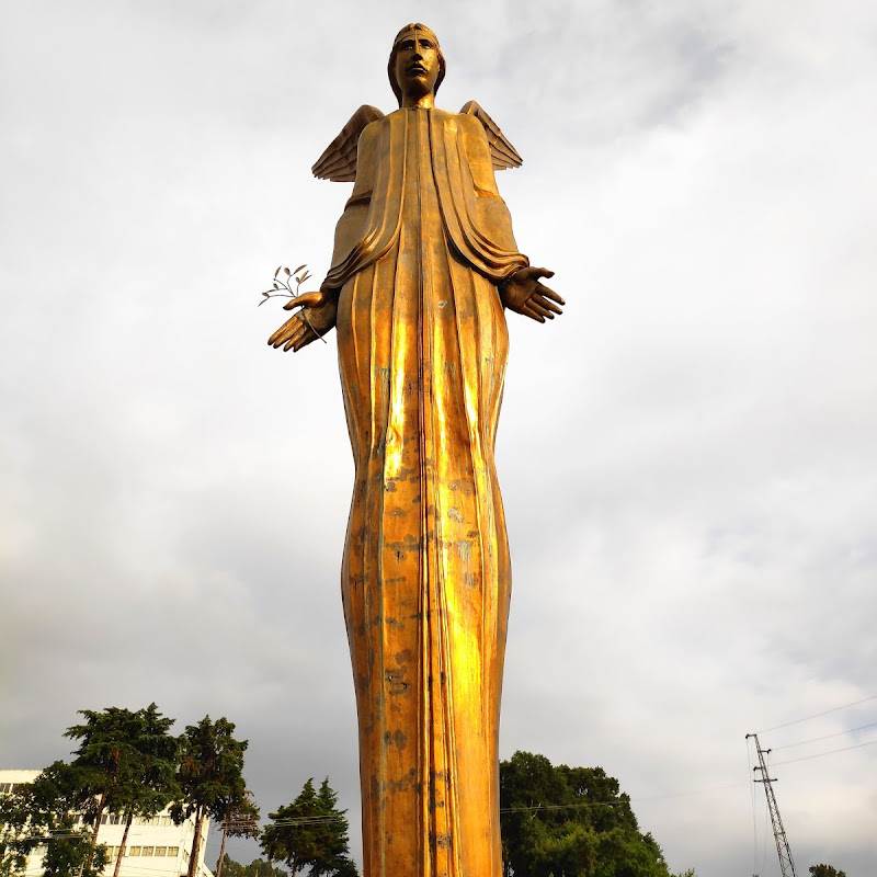 Anjo de Portugal - Monumento de Homenagem às Vítimas da Tragédia de Entre-os-Rios