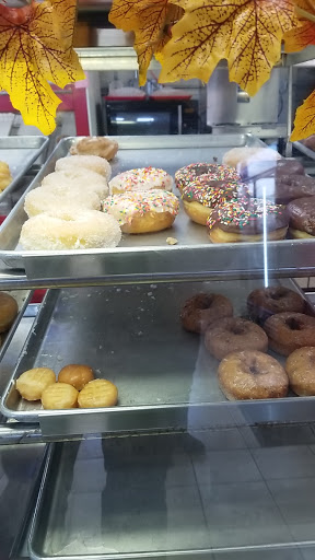 Donut Shop «Pop Donuts», reviews and photos, 297 Andover St, Lawrence, MA 01843, USA
