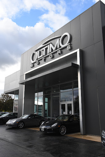 Used Car Dealer «Ultimo Motorsports», reviews and photos, 150 Ogden Ave, Westmont, IL 60559, USA