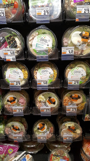 Grocery Store «Giant Food Stores», reviews and photos, 1760 Dekalb Pike, Blue Bell, PA 19422, USA