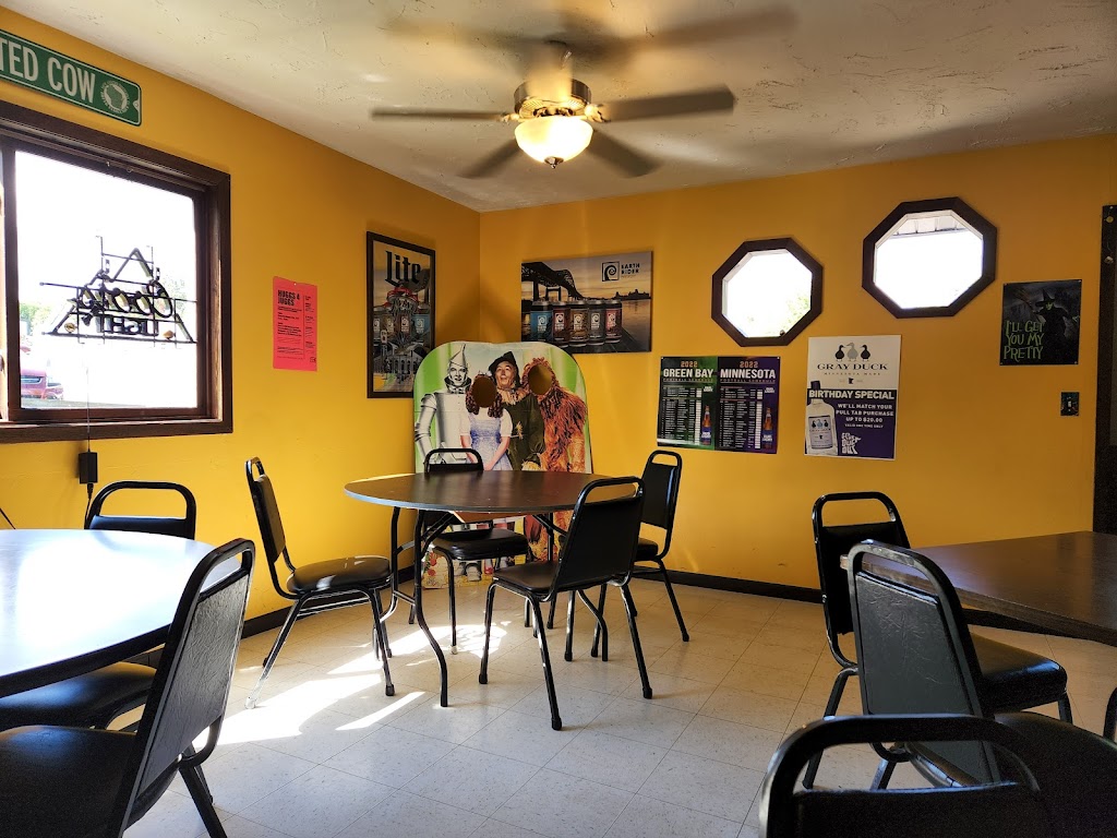 The Flying Monkey Saloon & Eatery 54812