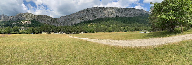 Photo Camp d'été Eclaireuses Eclaireurs de france - Centre des 2 rivières - Saint Auban 06850 Saint-Auban