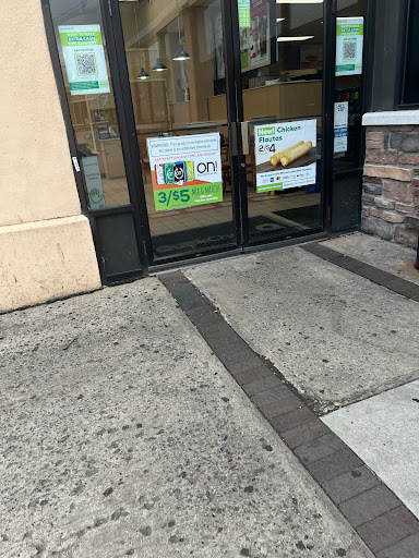 Convenience Store «Quick Chek», reviews and photos, 881 Main St, Sayreville, NJ 08872, USA