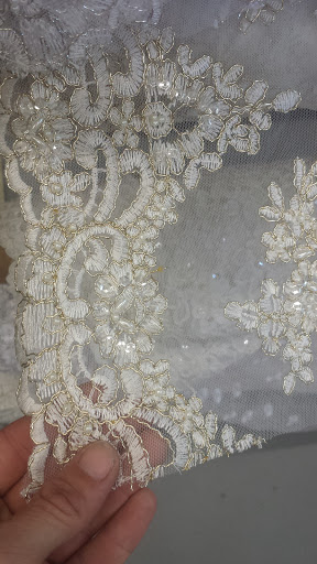 Fabric Store «Discount Fabrics», reviews and photos, 2170 Cesar Chavez St, San Francisco, CA 94107, USA