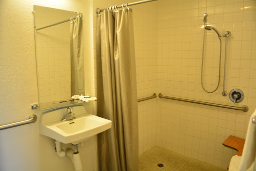Motel 6 Santa Barbara, CA - Beach image