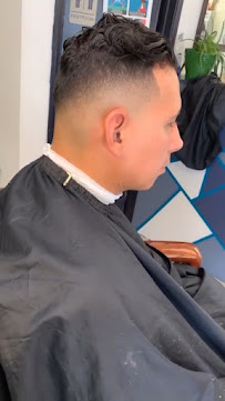 J&I Barber and Beauty Salon - Photo 8 - Car repair in El Paso, TX, El Paso
