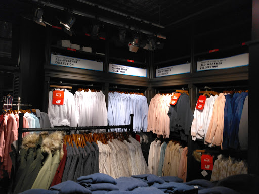 Clothing Store «Hollister Co.», reviews and photos, 14567 SW 5th St, Pembroke Pines, FL 33027, USA