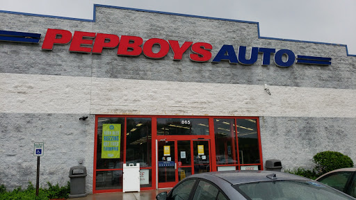 Auto Parts Store «Pep Boys Auto Parts & Service», reviews and photos, 851 E Roosevelt Rd, Lombard, IL 60148, USA