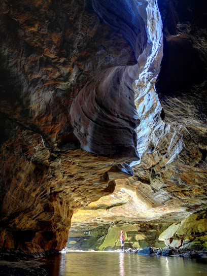 River Caves Canyon