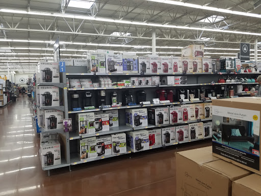 Department Store «Walmart Supercenter», reviews and photos, 125 Bleachery Blvd, Asheville, NC 28805, USA