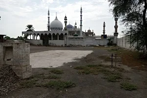 Masjid Wadi Aziz Shareef Masjid image