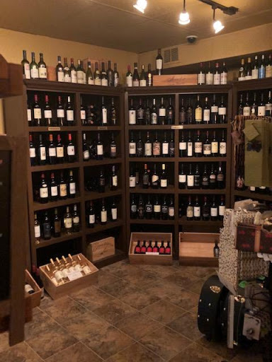 Regency Wine Sellers, 115 Ghent Rd, Fairlawn, OH 44333, USA, 