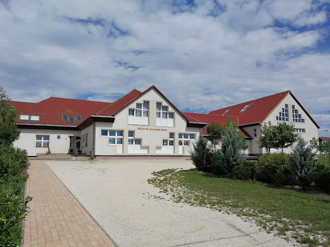Bozzay Pál Általános Iskola