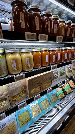 Natural Foods Store «Erewhon», reviews and photos, 7660 Beverly Blvd A, Los Angeles, CA 90036, USA