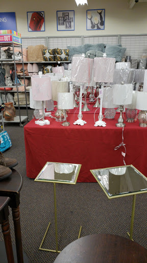 Clothing Store «Burlington Coat Factory», reviews and photos, 99 Southgate Ave, Daly City, CA 94015, USA