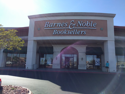Barnes & Noble, 2191 N Rainbow Blvd, Las Vegas, NV 89108, USA, 