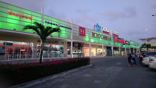 Las Plazas Outlet Cancun