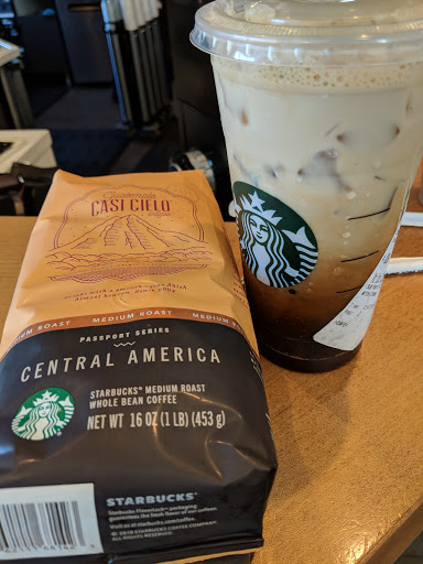 Coffee Shop «Starbucks», reviews and photos, 1741 E Geneva St a, Delavan, WI 53115, USA