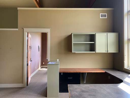 Used Office Furniture Store «Kentwood Office Furniture», reviews and photos, 3063 Breton Rd SE, Grand Rapids, MI 49512, USA