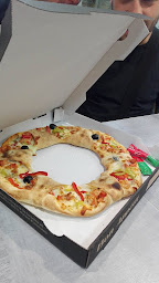 Photo n°6 de pizza Salam à Saint-Denis ()
