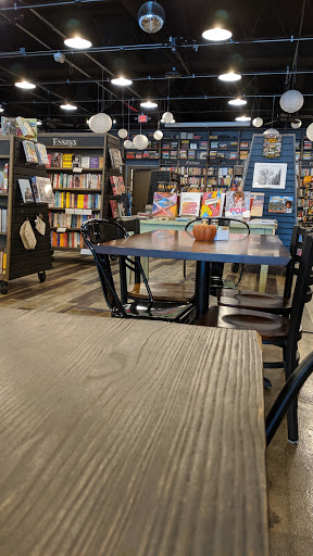 Book Store «Bookbug - An Independent Bookstore for All Ages», reviews and photos, 3019 Oakland Dr, Kalamazoo, MI 49008, USA