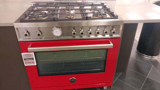 Appliance Store «Albert Lee Appliance - Tukwila», reviews and photos, 404 Strander Blvd, Tukwila, WA 98188, USA