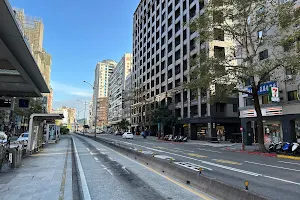 Roosevelt & Pucheng St. Intersection image
