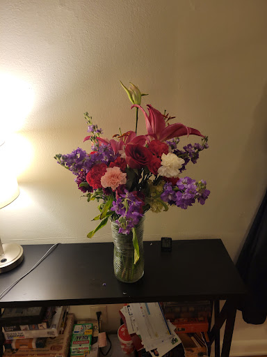 Florist «Flowerama Florist: Whitehall», reviews and photos, 4785 E Broad St, Whitehall, OH 43213, USA