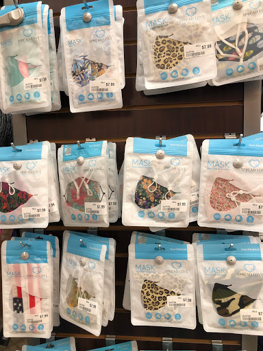 Clothing Store «Uptown Cheapskate», reviews and photos, 1830 York Rd, Timonium, MD 21093, USA