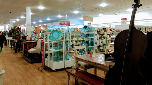 Department Store «HomeGoods», reviews and photos, 99 Executive Blvd S, Southington, CT 06489, USA