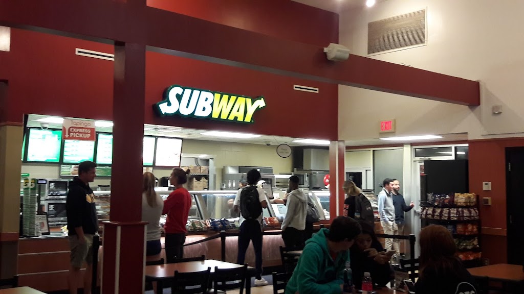 Subway 06117