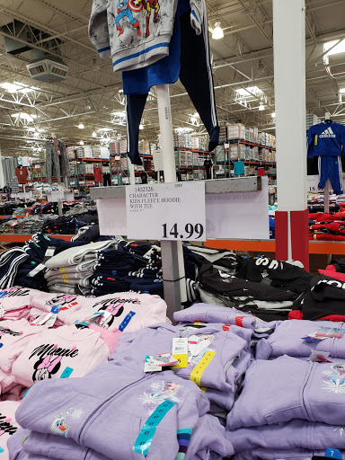 Warehouse store «Costco Wholesale», reviews and photos, 27118 Gratiot Ave, Roseville, MI 48066, USA