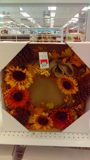 Clothing Store «Ross Dress for Less», reviews and photos, 6190 20th St, Vero Beach, FL 32966, USA