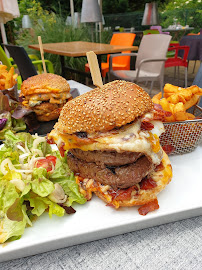 Plats et boissons du Restaurant français Auberge du vieux Douelle Chez Malique - n°2