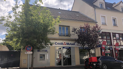 Crédit Mutuel à Taverny