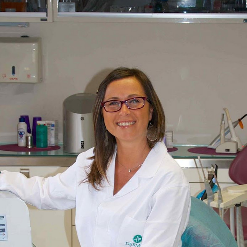 Dentista Deborah Nicosia - Studio Odontoiatrico, Studio Dentistico, Dentist