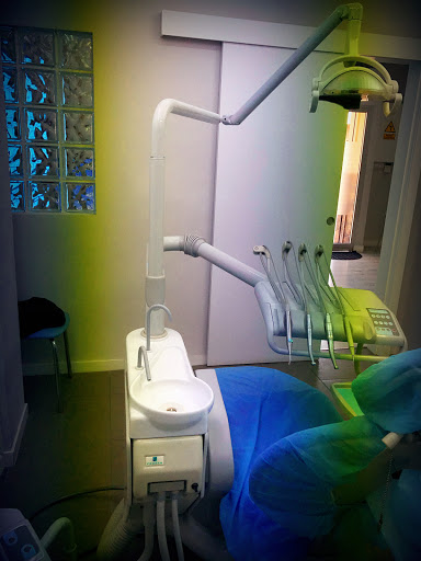 Clinica Dental Tombola