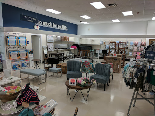 Department Store «Marshalls», reviews and photos, 3485 Steelyard Dr, Cleveland, OH 44109, USA