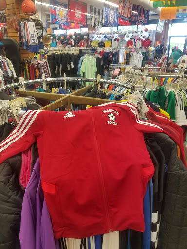 Sporting Goods Store «Massapequa Soccer & Sport Shop», reviews and photos, 1000 Park Blvd, Massapequa Park, NY 11762, USA
