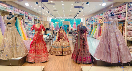 Mann - Best Jewellery Shop, Bridal Jewellery on Rent in Gwalior, Lehenga, Engagement Gown, Dresses,Cosmetic Shop In Gwalior